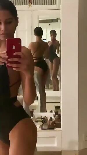 Showing off those curves