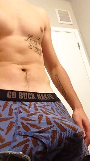 Gonna rub one out before class