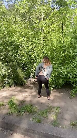 Let’s celebrate Earth Day by having sex outside!