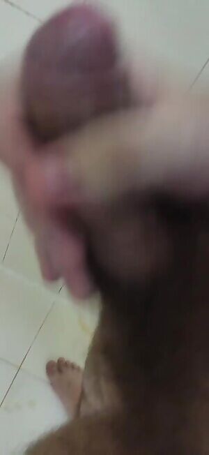 This cumshot was way bigger than y last one